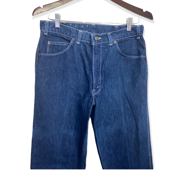 Vintage Levi’s “Movin On” 80s Straight Leg Jeans - Picture 7 of 16